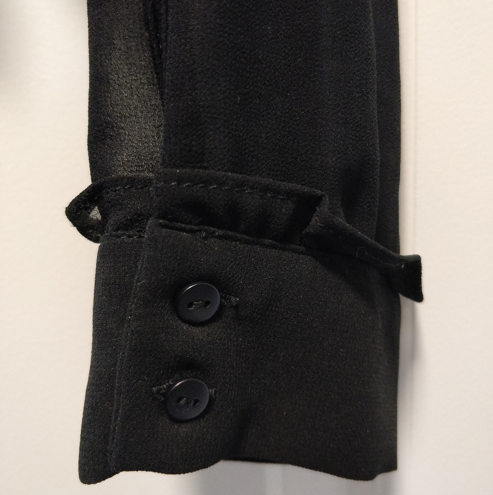 ZARA Cropped Ruffle Blouse - Picture 6 of 6